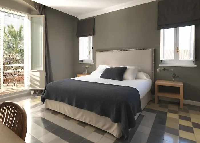 Casa Vincke فندق 4*